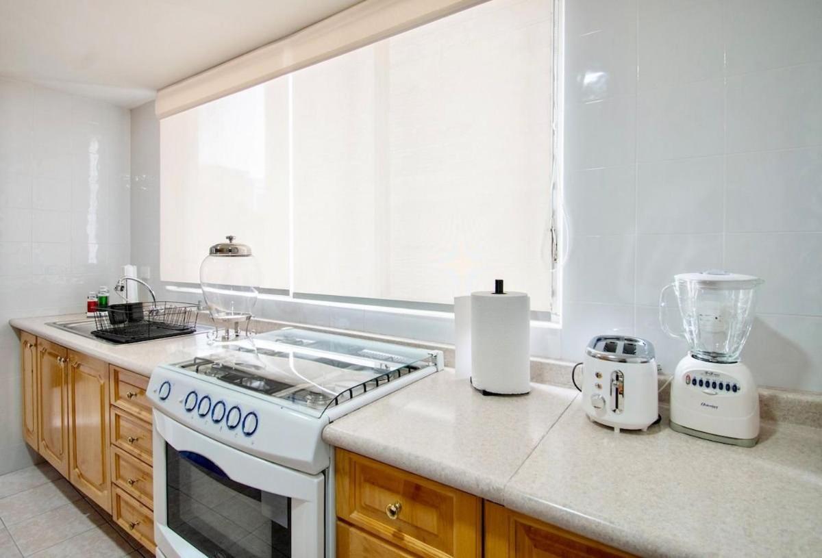 Panchito - Bright & Spacious 3-br-2bth, Near Wtc/ Insurgentes Mexico City