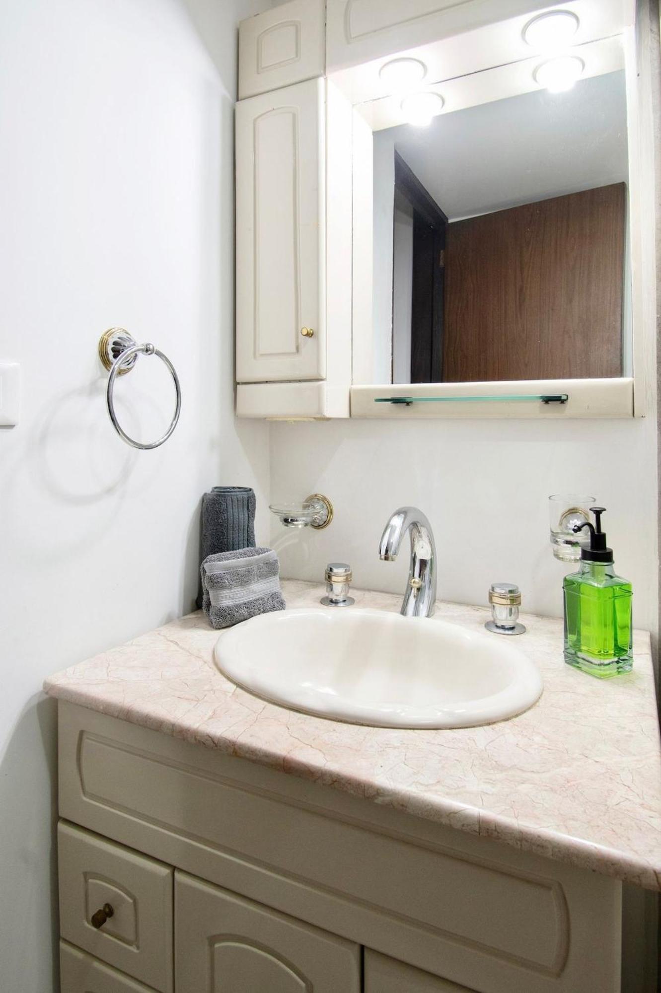 Panchito - Bright & Spacious 3-br-2bth, Near Wtc/ Insurgentes *