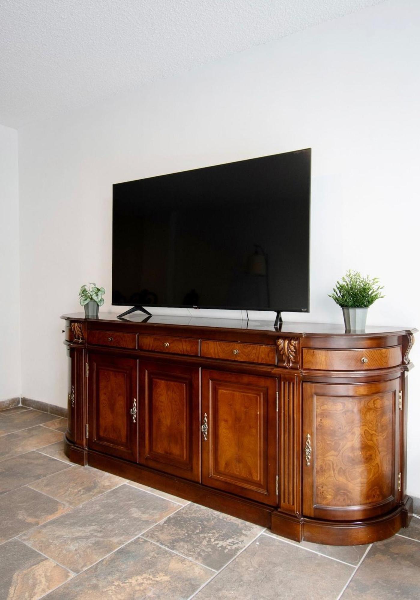 Panchito - Bright & Spacious 3-br-2bth, Near Wtc/ Insurgentes Apartment *